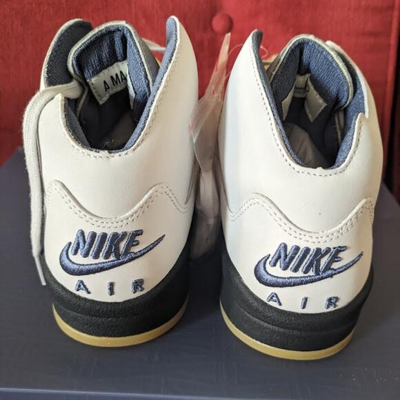 Jordan V A Ma Maniére "Dawn" - Picture 3 of 5